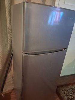 West End refrigerator/freezer
