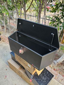 Trailer STEEL METAL Tongue Box, Heavy DutyTool Box Storage Organizer with Lock & Keys, Utility Tool Chest for Pickup Truck Bed, RV, SUV, Off-Road Vehi