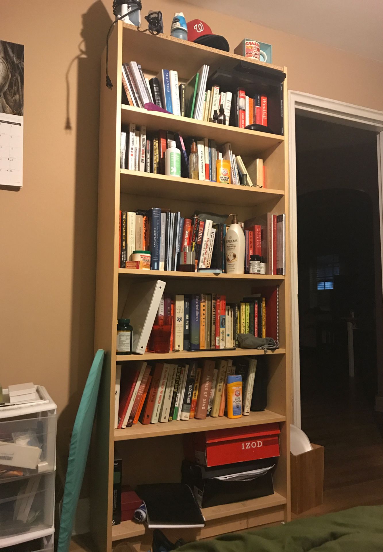 Bookcase/ bookshelf
