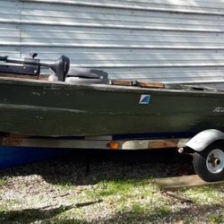 9.9 Four Stroke Engine 12' Jon Boat