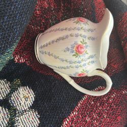 Royal Albert Creamer