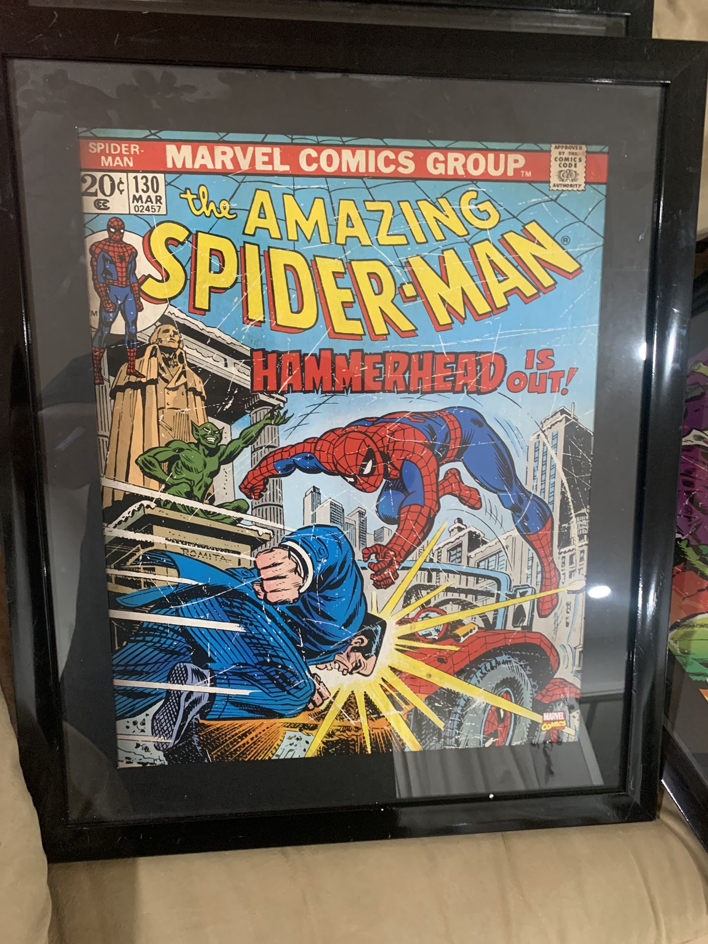 Pick Up Spider Man Poster N Frame