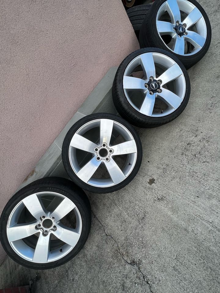 PONTIAC G8 Rims
