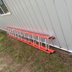 Ladder 24 Foot Fiberglass 