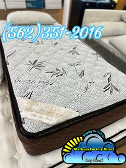Serenity twin mattress and Boxspring Pillowtop Colchon y tambor