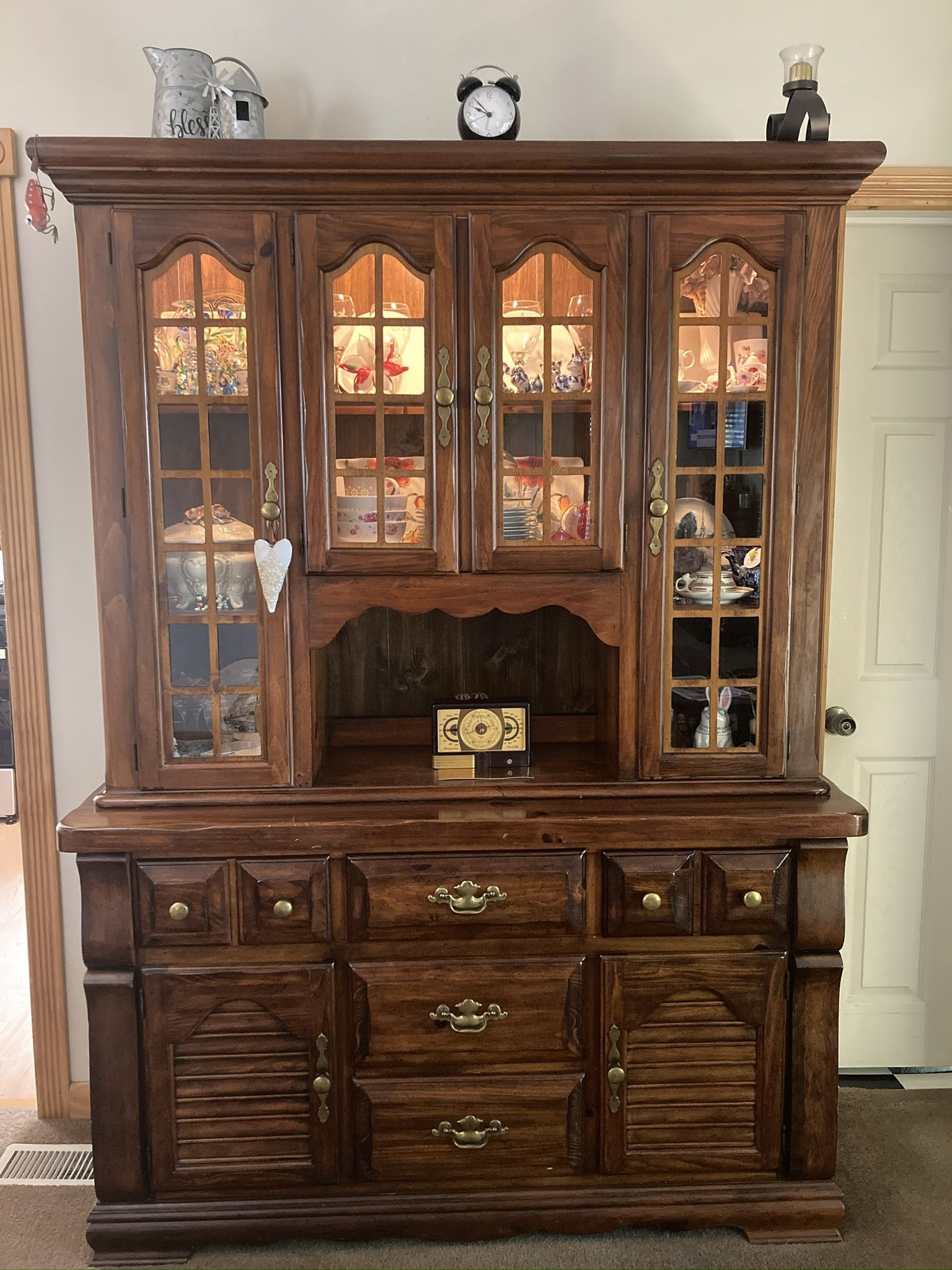Very nice solid wood hutch