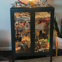 Ikea Fabrikor Glass Cabinet, 3 Shelfs,  The Lock Doesn't Work,  Led Lights  "Meross" Included