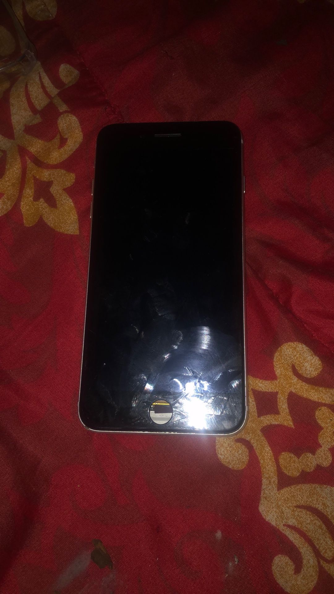 iPhone 8 Plus