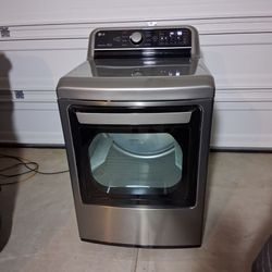 LG Smart Gas Dryer Wi Fi Connect Easy Load Door Excellent Working Condition