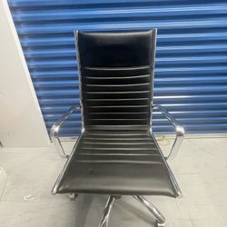 Silla ,chair,Madani