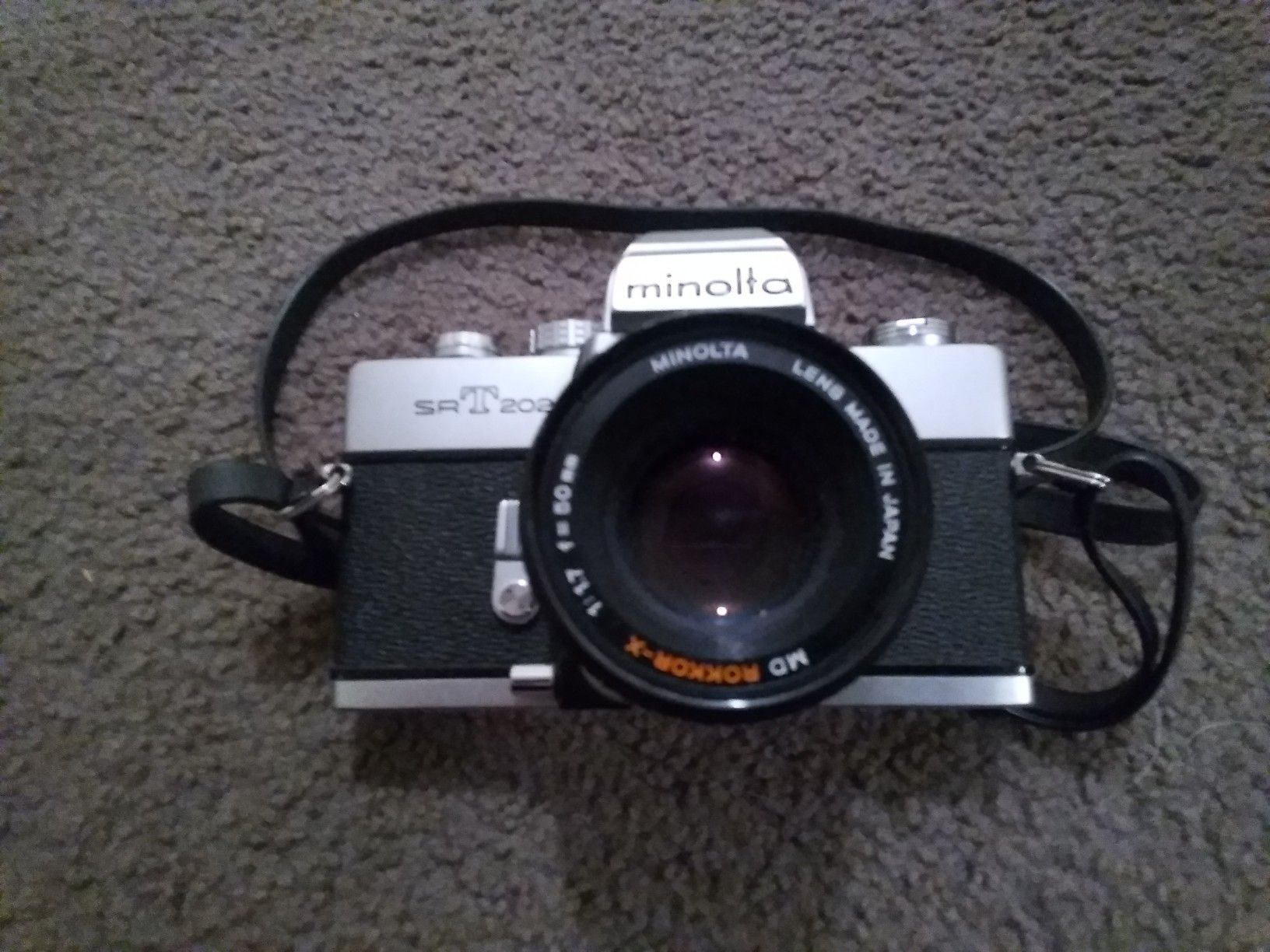 Minolta SRT202 With Rokkor-X 50 f/1.7 Lens