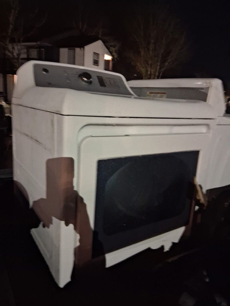 Laundry And Dryer Machine