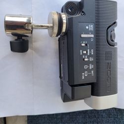 Zoom Q4 Recording camera