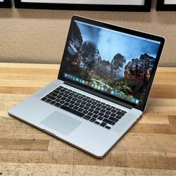 2014 15” MacBook Pro - 2.2 GHz i7 - 16GB - 512GB SSD
