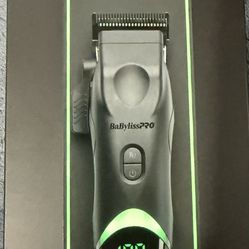 BaBylissPRO X Tomb45 Colab Wireless Charging Pad