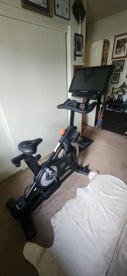 Norditrack bike extra large screen