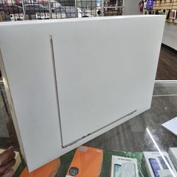 Macbook Air M4 New In Box Pay Low Down No Crdt Needed