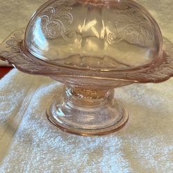 Pink Depression glass Dish With Lid 7x7