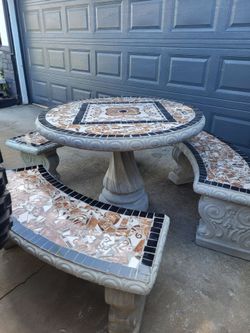 Mesa De Cemento Y Ceramica Nueva Con 3 Bancas