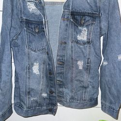 Women’s Size Small Jean Jacket 