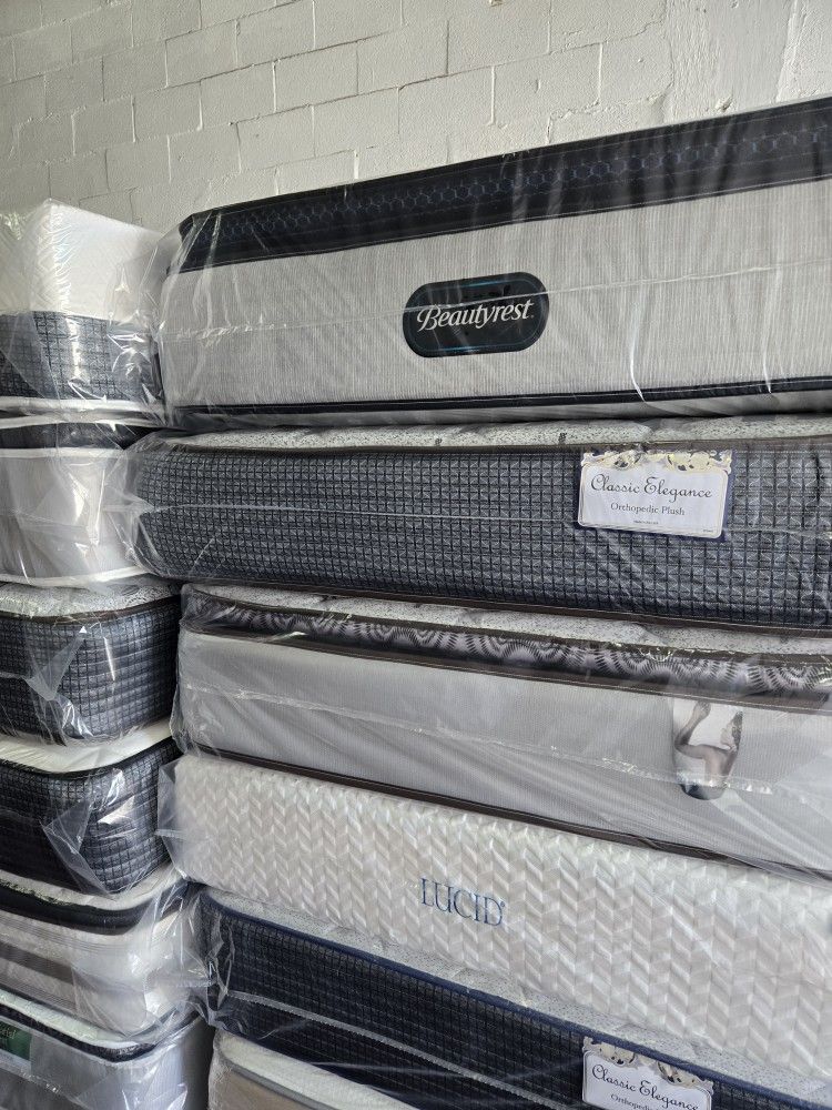 🏡🛌MATTRESSES COLCHONES AVAILABLES ALL STYLES AND SIZES 🛌 ✨️