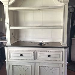 Vintage Country Style Hutch