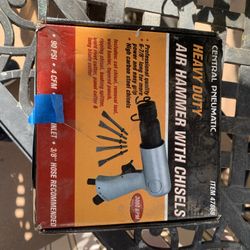Central Pneumatic Air Hammer With Chisels 