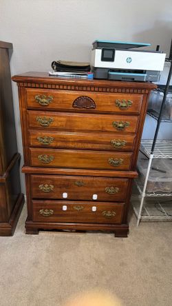 1 solid wood cabinet and 1 wood dresser with 5drawers Classic style