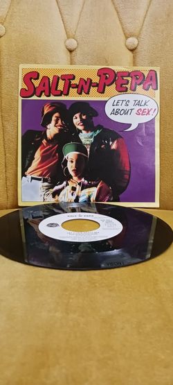 VINYL 45  SALT-N-PEPA RECORD
