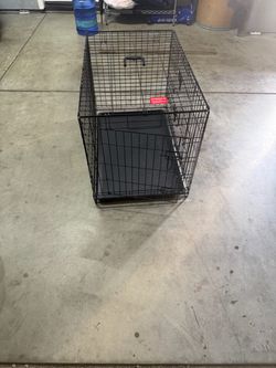 Steel pet crate