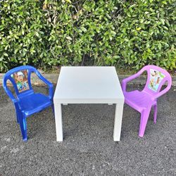Kids Play Table Set 2 Chairs And a Table 
