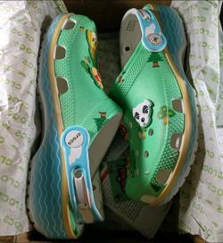 Crocs Classic Clog Animal Crossing (Kids)  210113-90H Size J3 Brand New With Box
