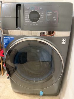 GE Profile 4.8 cu. ft. Smart UltraFast Electric Washer & Dryer Combo - Carbon Graphite