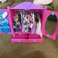 Build a Bear Workshop Closet & Accecories