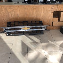 Chevy Silverado 1500 From 2019 To 2021 Grille Assembly 