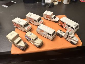 Bimbo Delivery Trucks ( Camioncitos Bimbo )