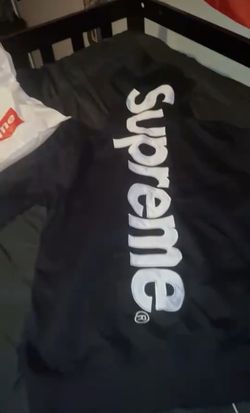 Supreme hoodie