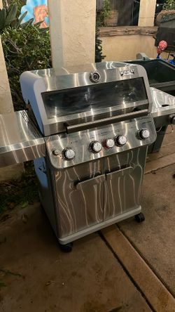 Barbecue Grill 5 Burner 5 Months Old Monument Brand 