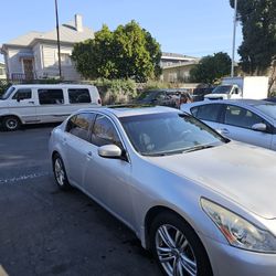 2013 Infiniti G37