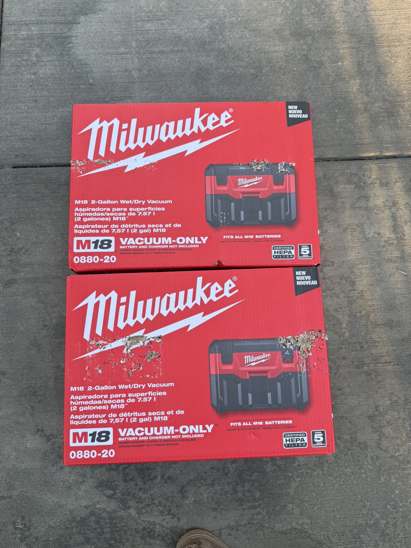 2 Ga Vacuum Milwaukee M18 (each)