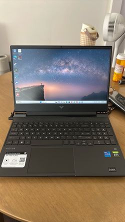 HP Victus 15.6” 12th Gen i7 12650 H 2.3 GHz 16 GB