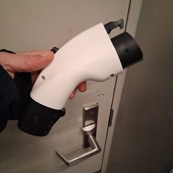 Tesla (NACS) to J1772 EV Adapter | 250V | 48 Amp