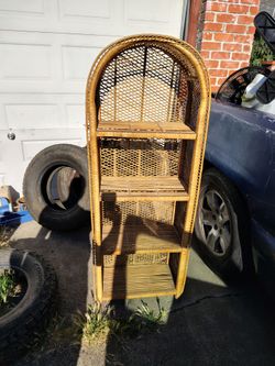 Vintage Asian boho Chic wicker rattan arched peacock etagere display book shelf (NOT FIRM MAKE OFFER