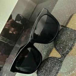 Authentic Gucci Sunglasses – Great Condition – Fast Pickup!