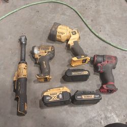 Dewalt Miscellaneous Power Tools 
