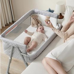 AirClub Bassinet Bedside Sleeper, Baby Crib for Newborn, Baby Bassinets Bedside Sleeper with 4 Auto-Lock & Adjustable Height, Breathable Mesh & Mattre