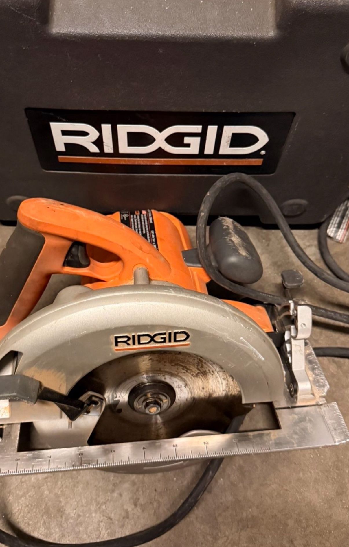 Ridged Saw 