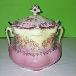 PINK VICTORIAN LIDDED BISCUIT JAR