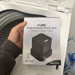 Black Uncaged Ergonomics Cube Surge Protector Power Strip 