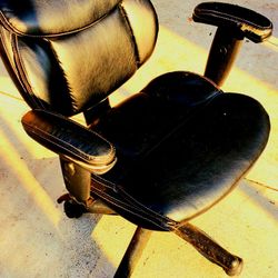 Black Office Chair